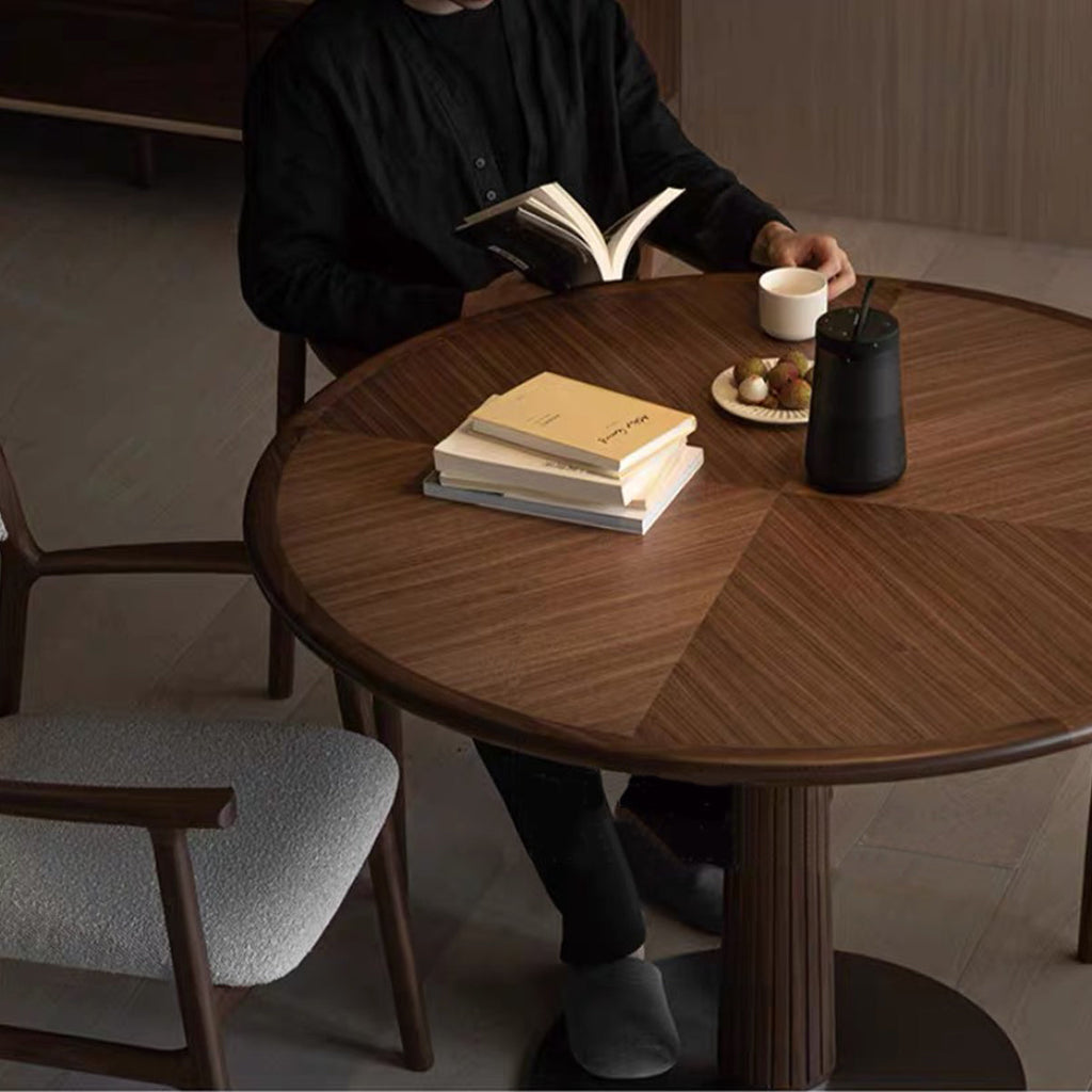 Classical Small Round Table with Stainless Steel Base