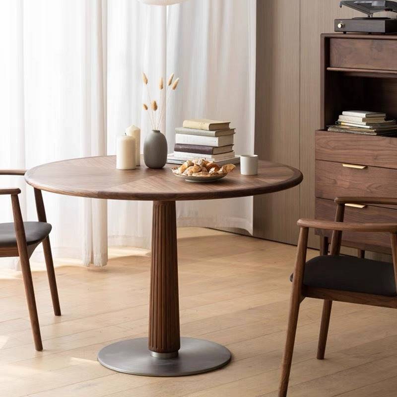 Classical Small Round Table with Stainless Steel Base